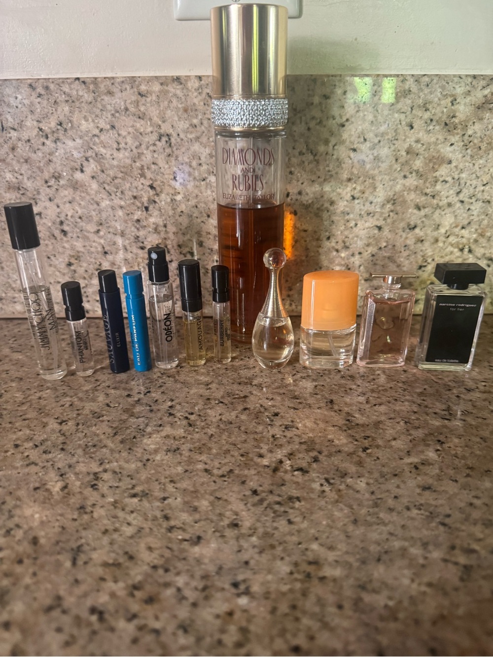 Travel mini designer perfume set. Designer perfume bundle